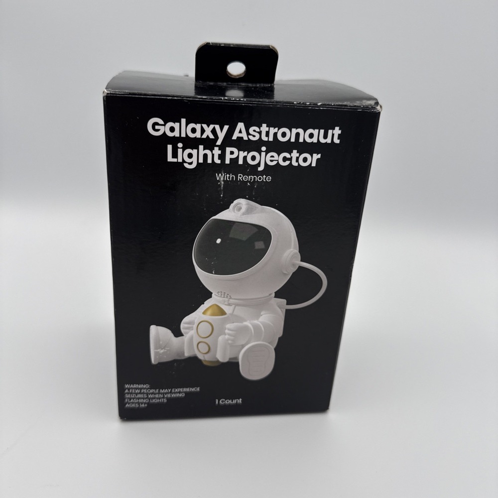 Galaxy Astronaut Projector Lamp LED Night Light With Remote